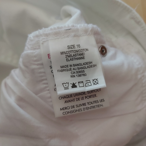 D/c Jeans Slightly Curvy White Denim Jeans - Picture 8 of 8